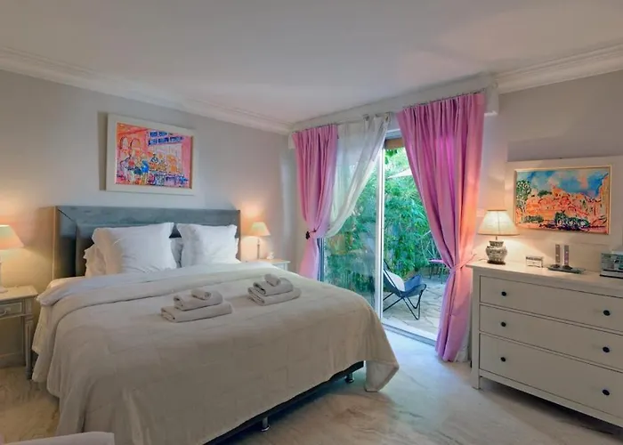 Picaud - 50m From Beachfront, Patio, Aircon Ferienhaus Cannes