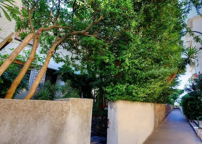 Picaud - 50m From Beachfront, Patio, Aircon