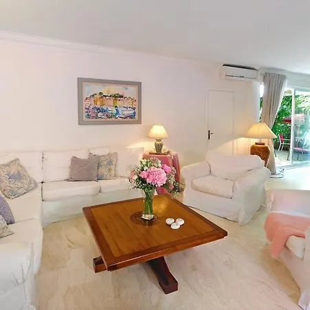 Picaud - 50m From Beachfront, Patio, Aircon Feriehus *