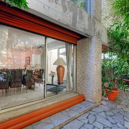 Feriehus Picaud - 50m From Beachfront, Patio, Aircon *